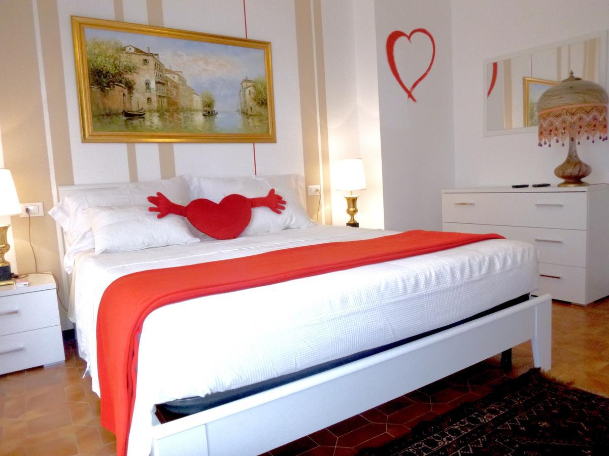 I Love Pietra Ligure Exterior photo